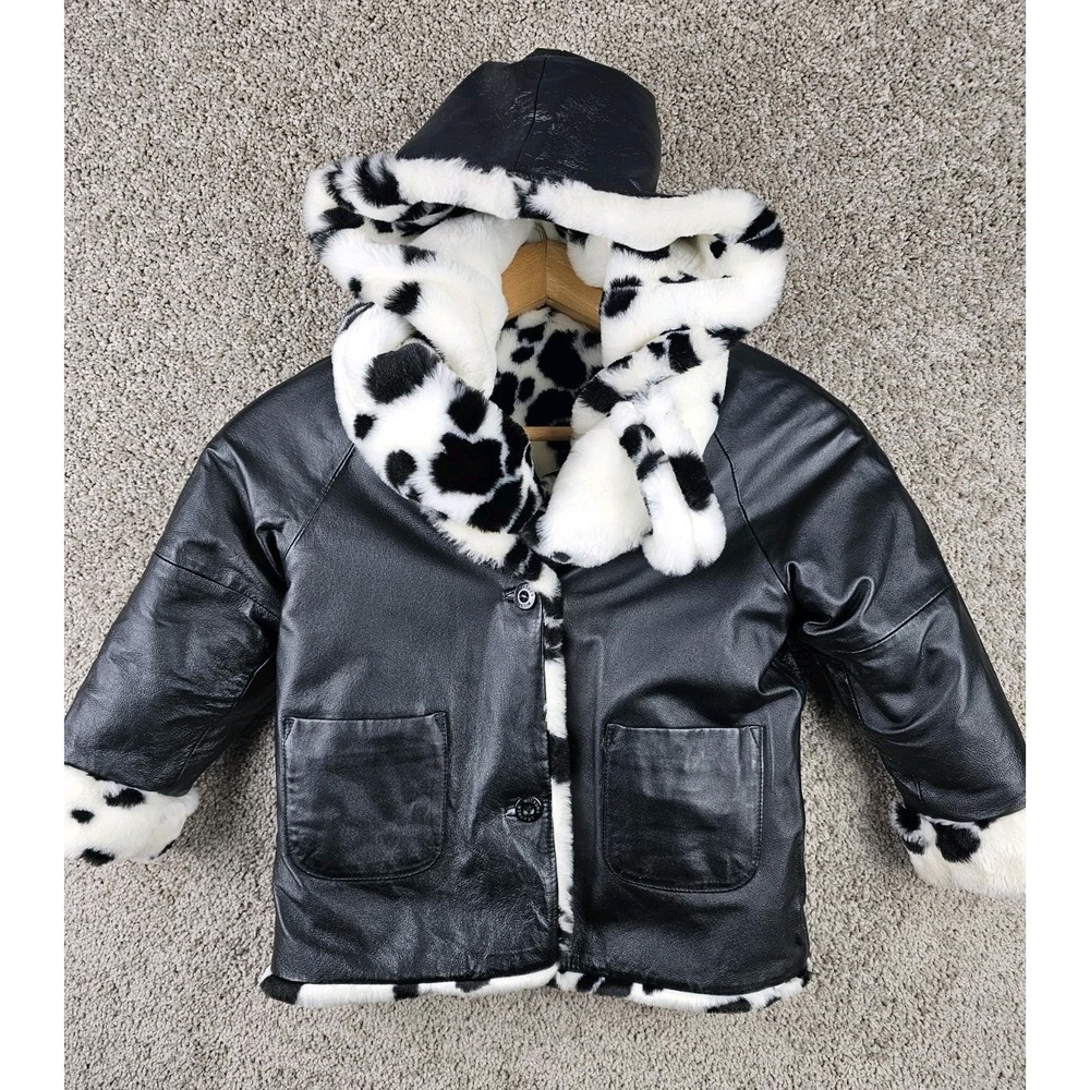 Wilsons Leather Kids Reversible Dalmatian Spots Faux Fur Jacket Black Small 6/7